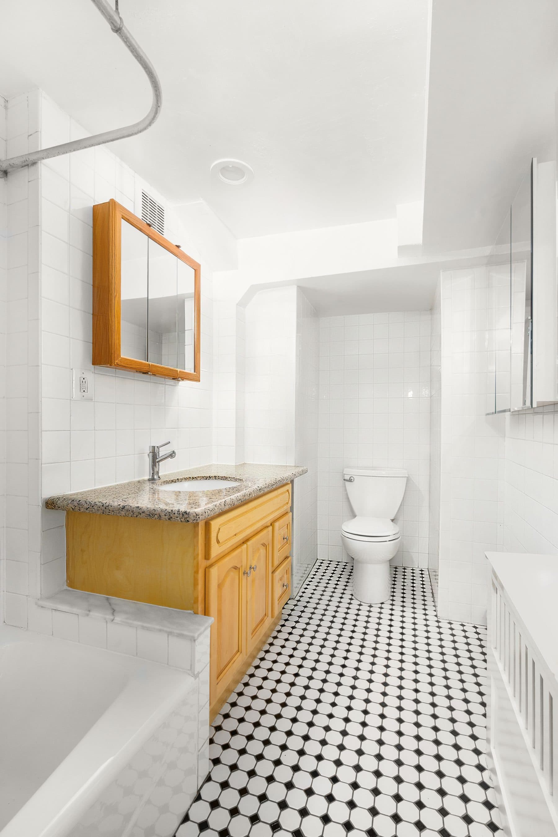 38 Douglass Street — photo 10