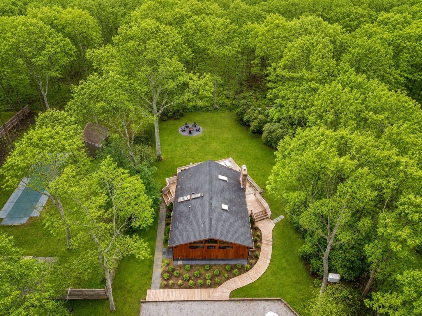 38 Runnymeade Drive — photo 35