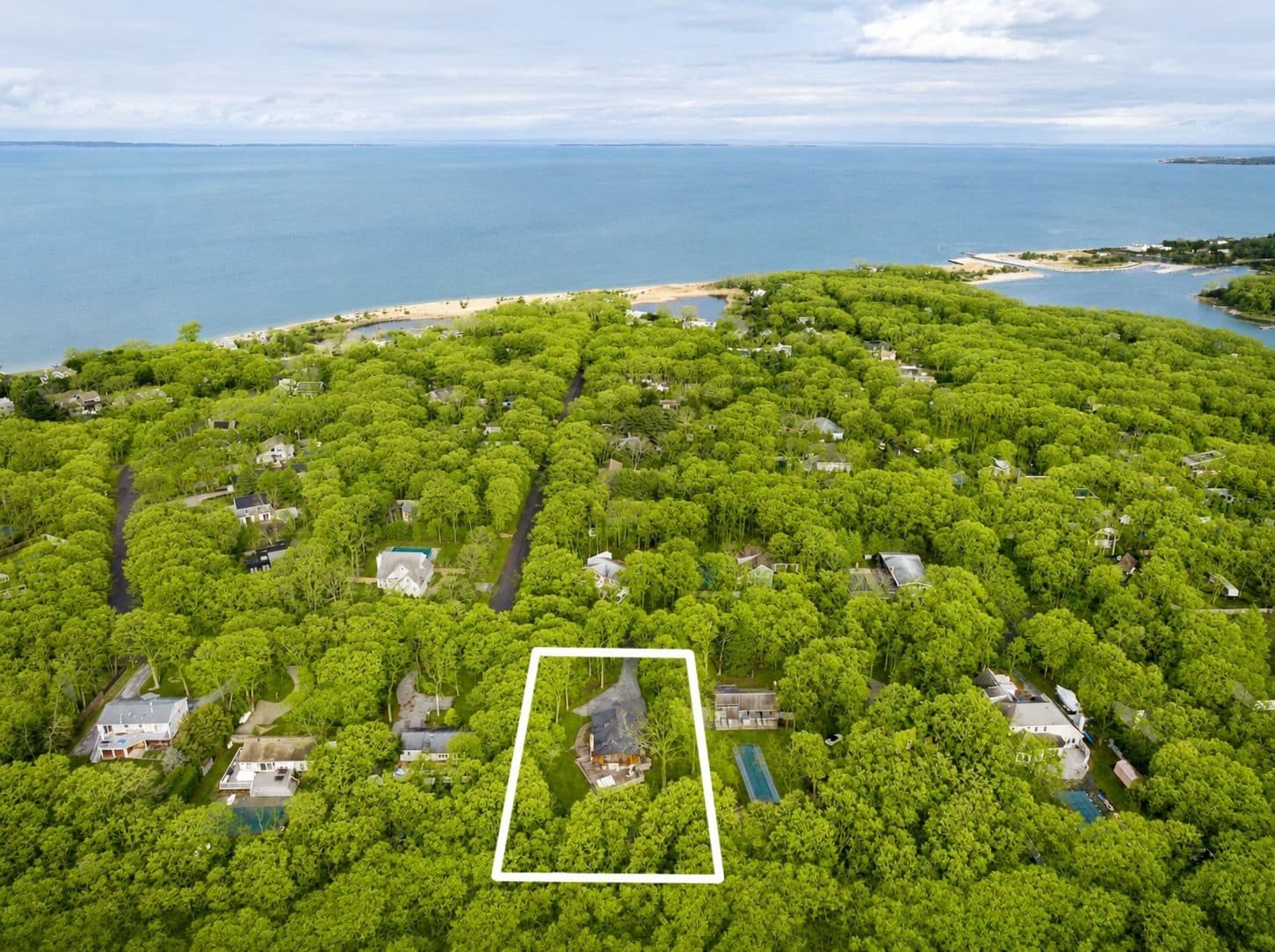 38 Runnymeade Drive — photo 36