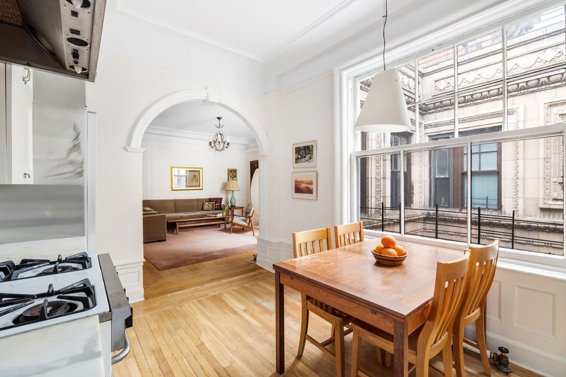 380 Riverside Drive — photo 4