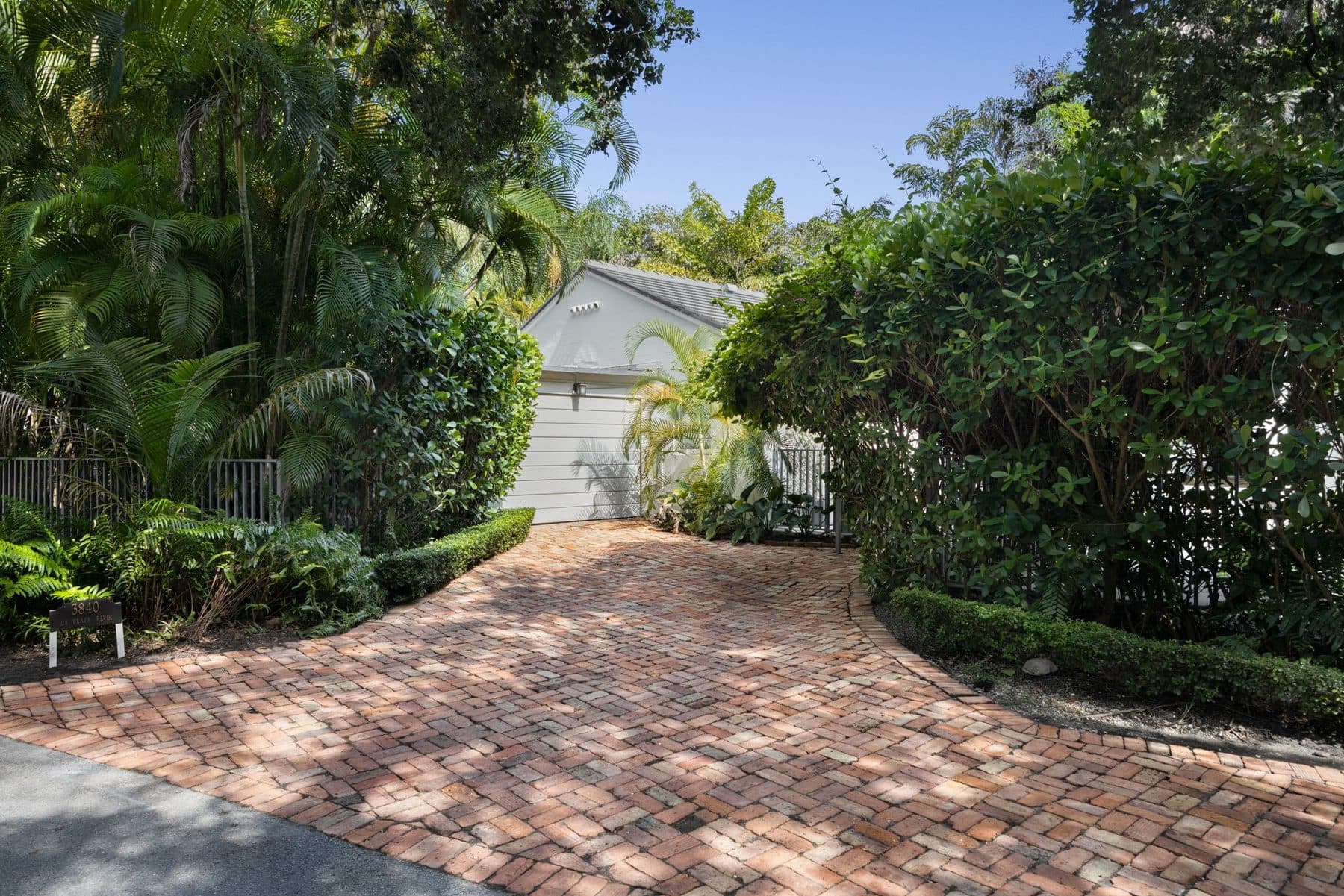 3840 La Playa Boulevard — photo 24
