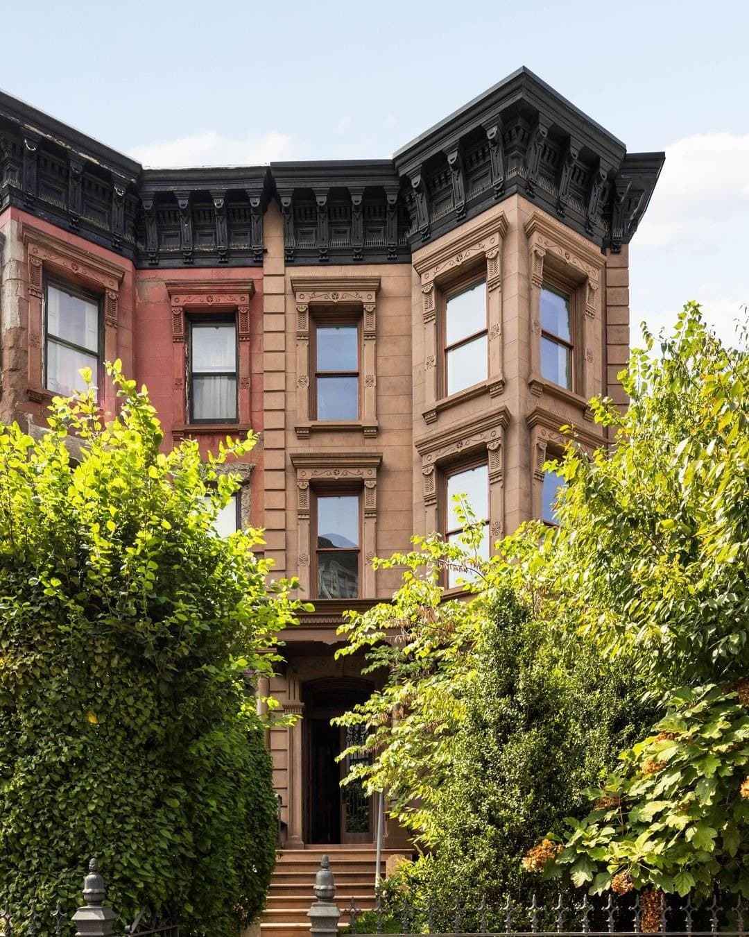 388 Washington Avenue — photo 1