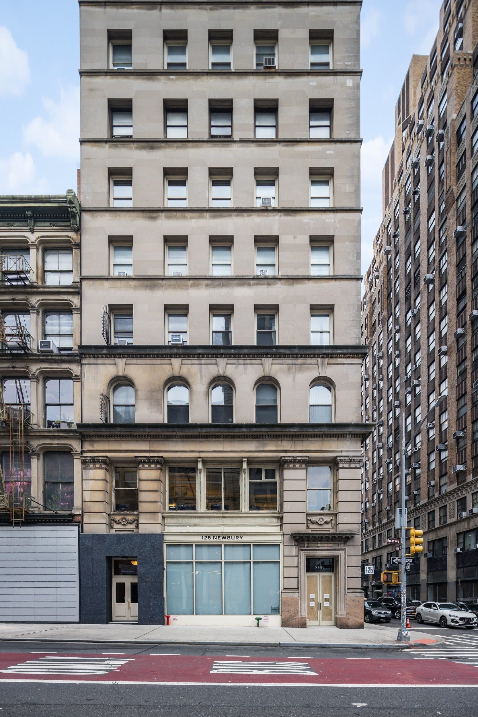 395 Broadway — photo 21