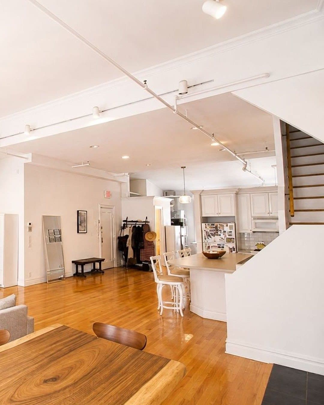 4 Bond Street — photo 3