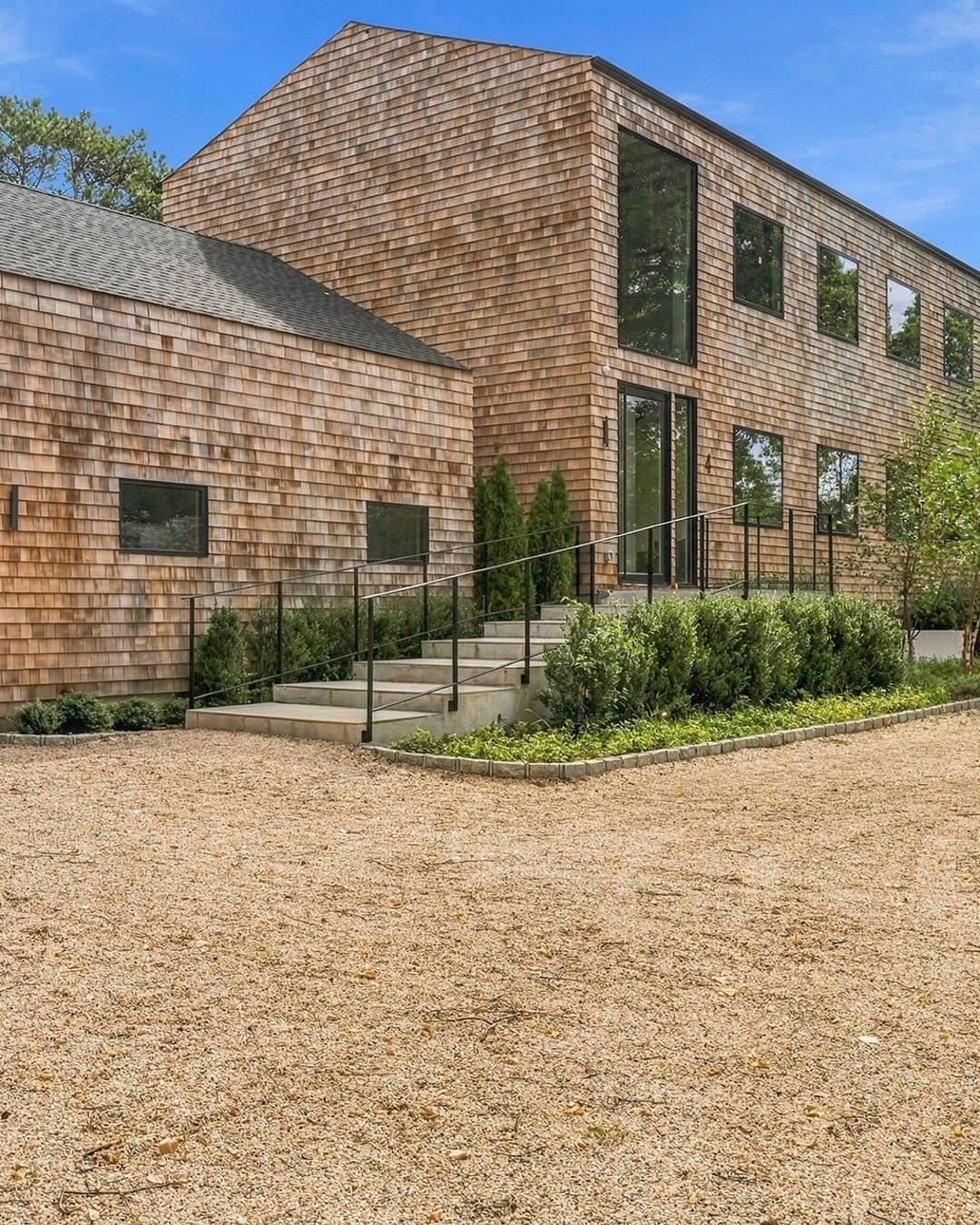 4 Linden Lane — photo 1
