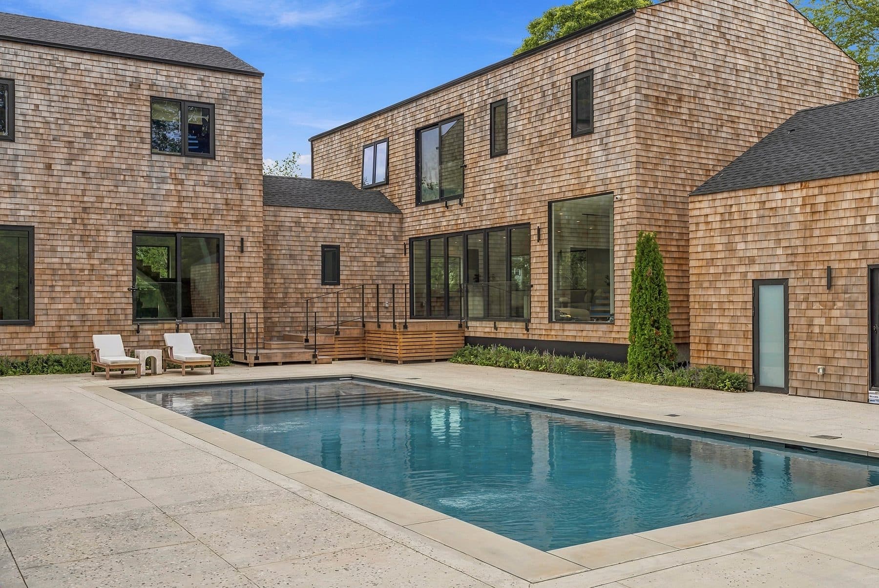 4 Linden Lane — photo 1