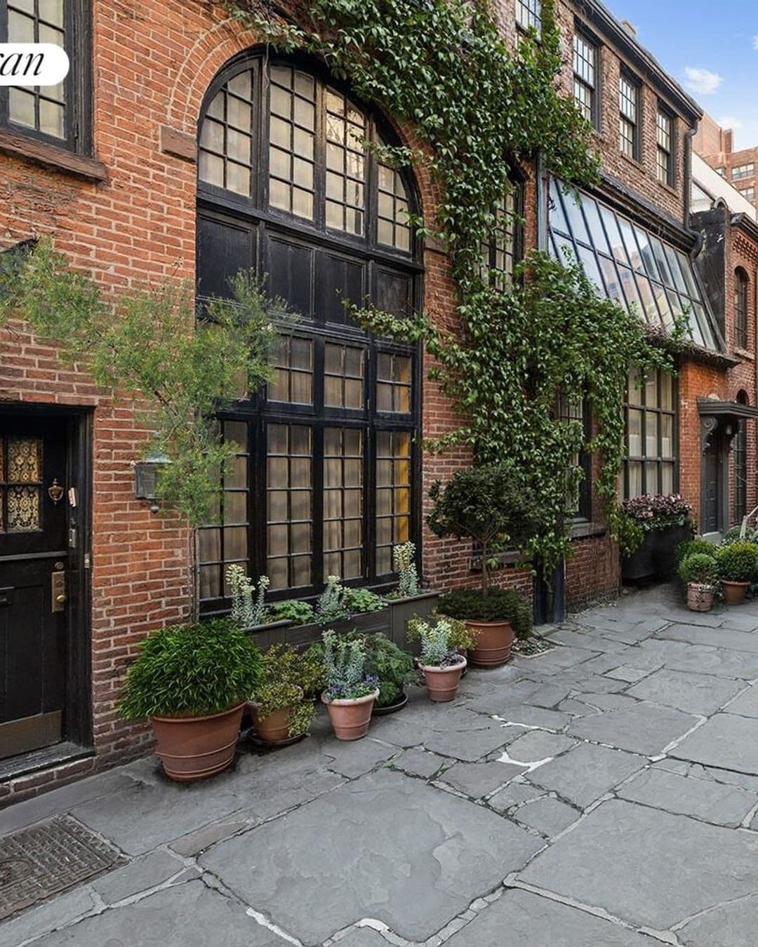 4 Sniffen Court — photo 9