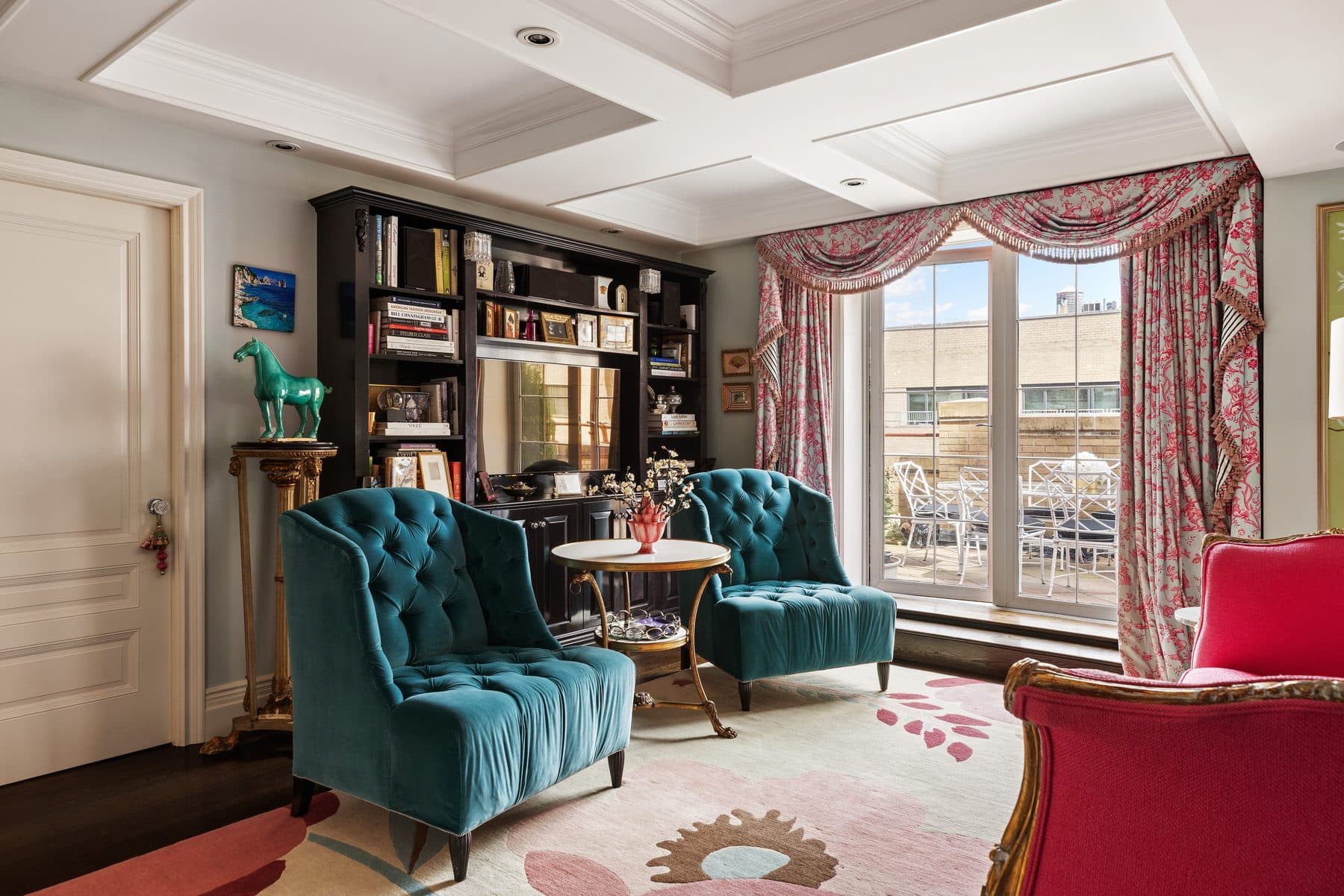 40 East 61st Street — photo 1