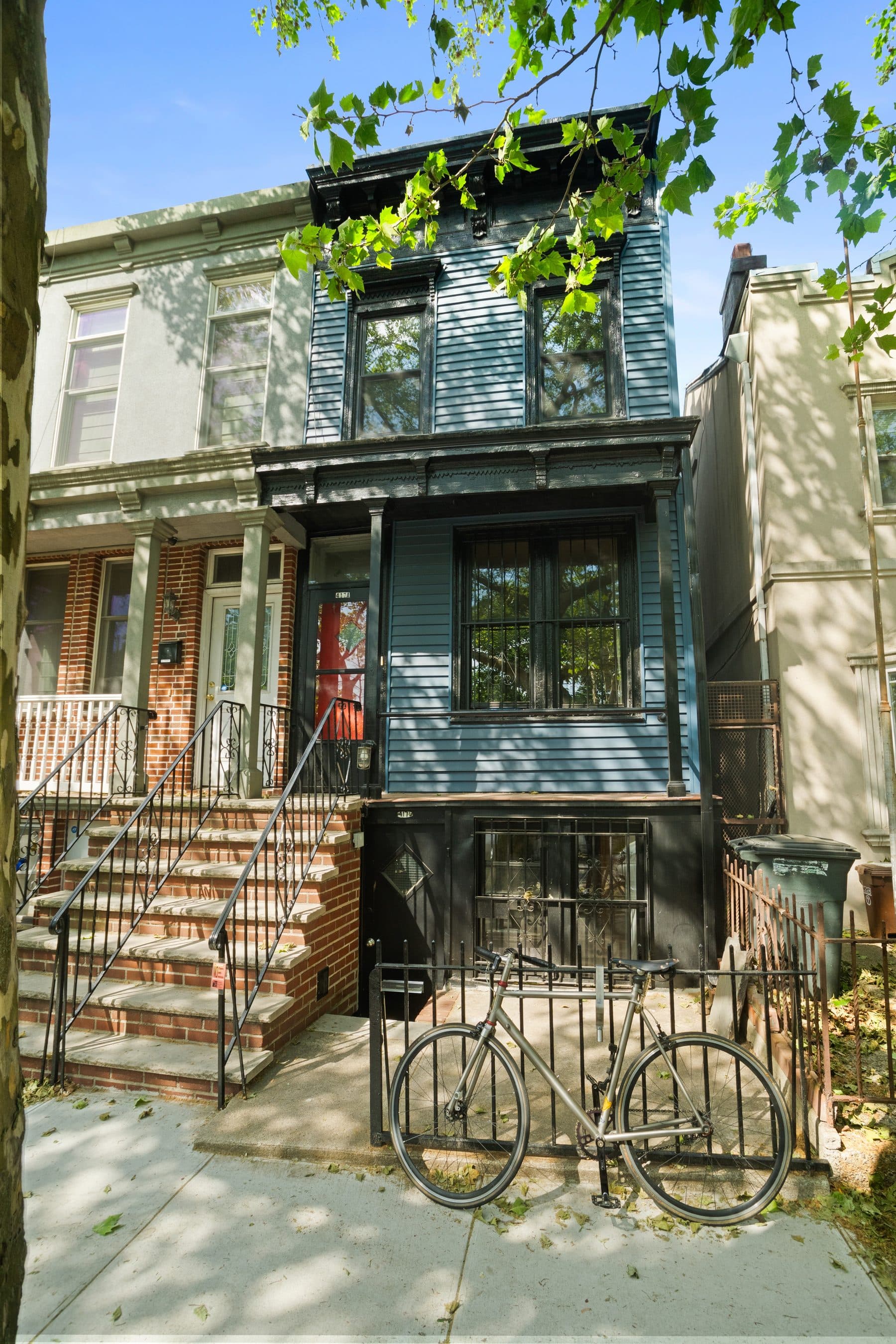 417A 18th Street — photo 1