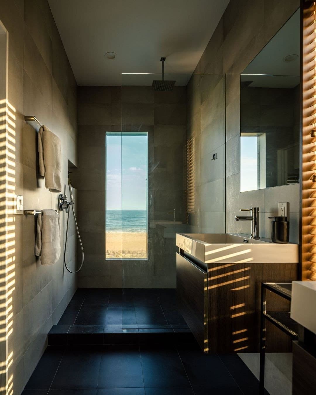 418 Ocean Walk — photo 8