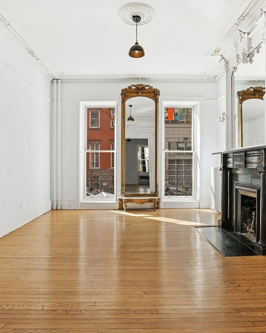 43 Charlton Street — photo 1