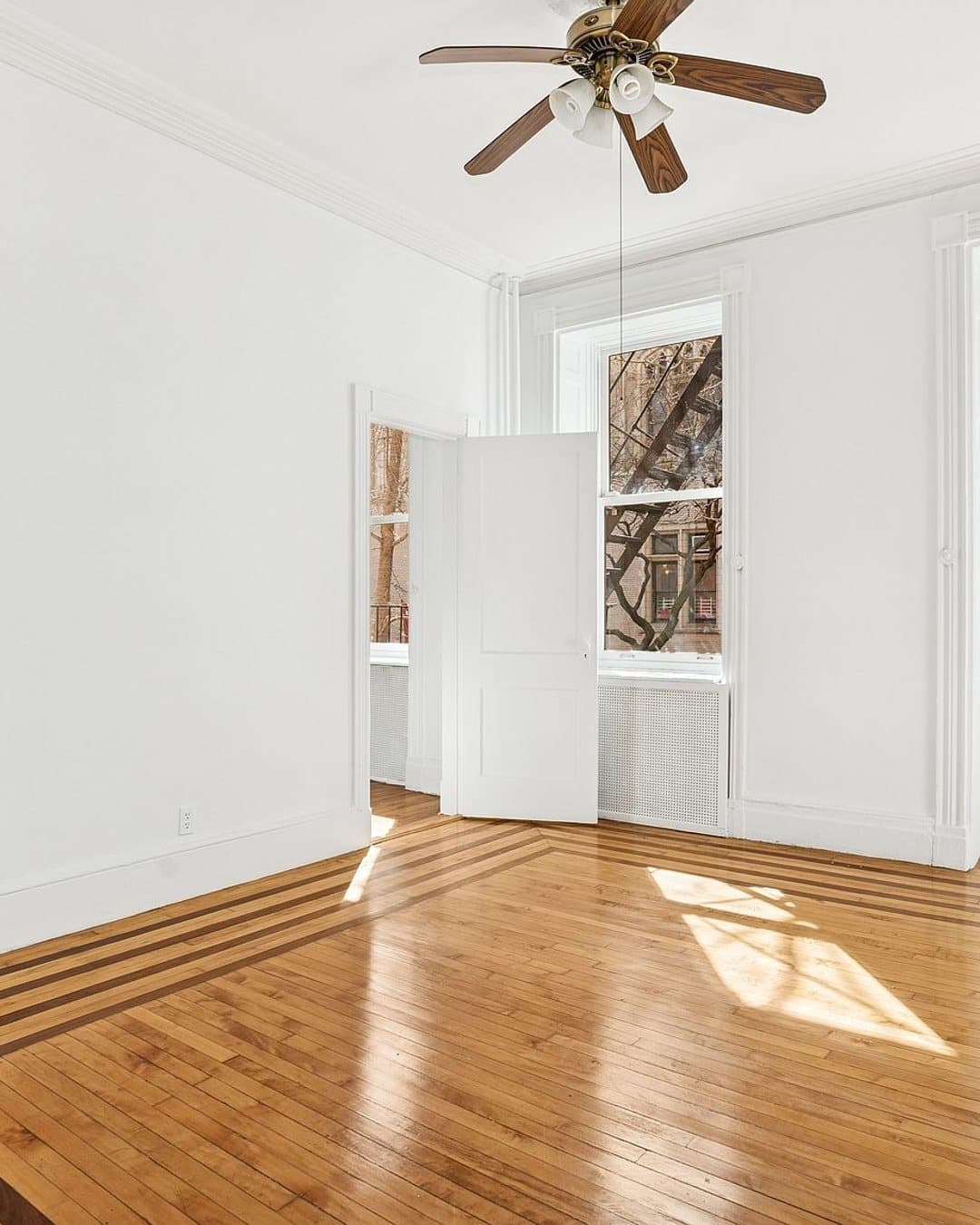 43 Charlton Street — photo 16