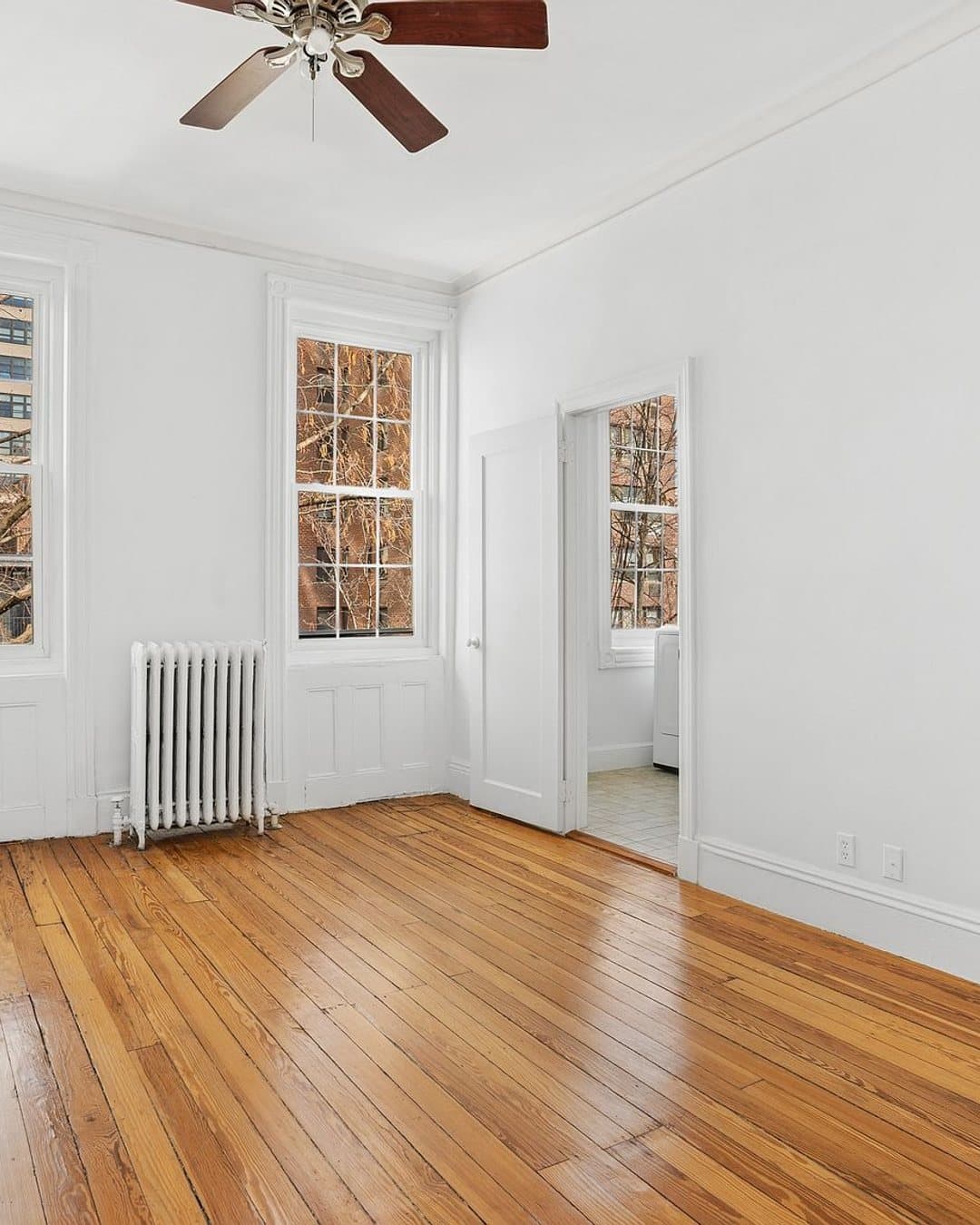 43 Charlton Street — photo 18