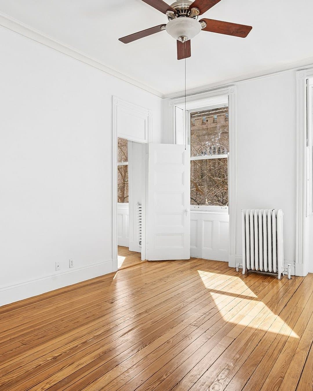 43 Charlton Street — photo 20