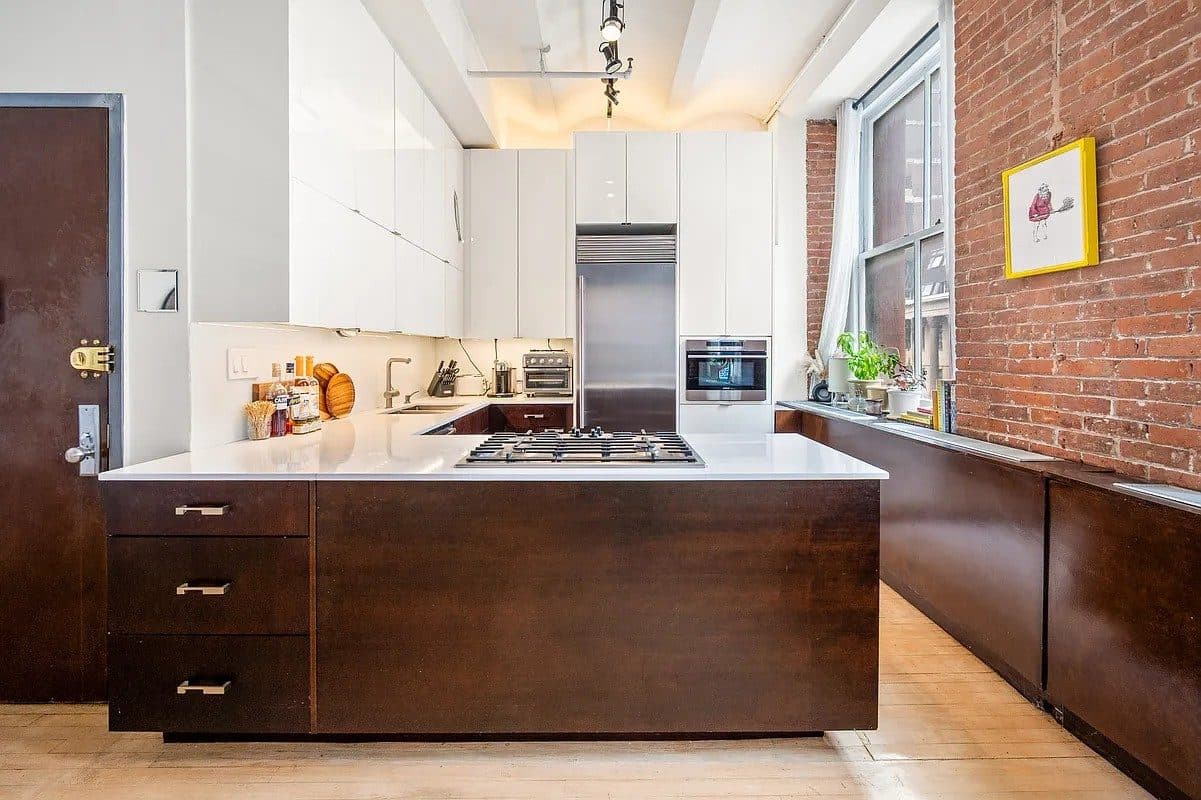 439 Lafayette Street #3 — photo 2
