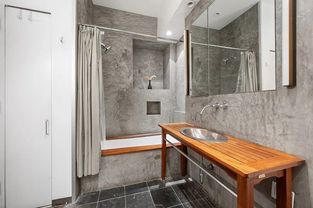 439 Lafayette Street #3 — photo 4