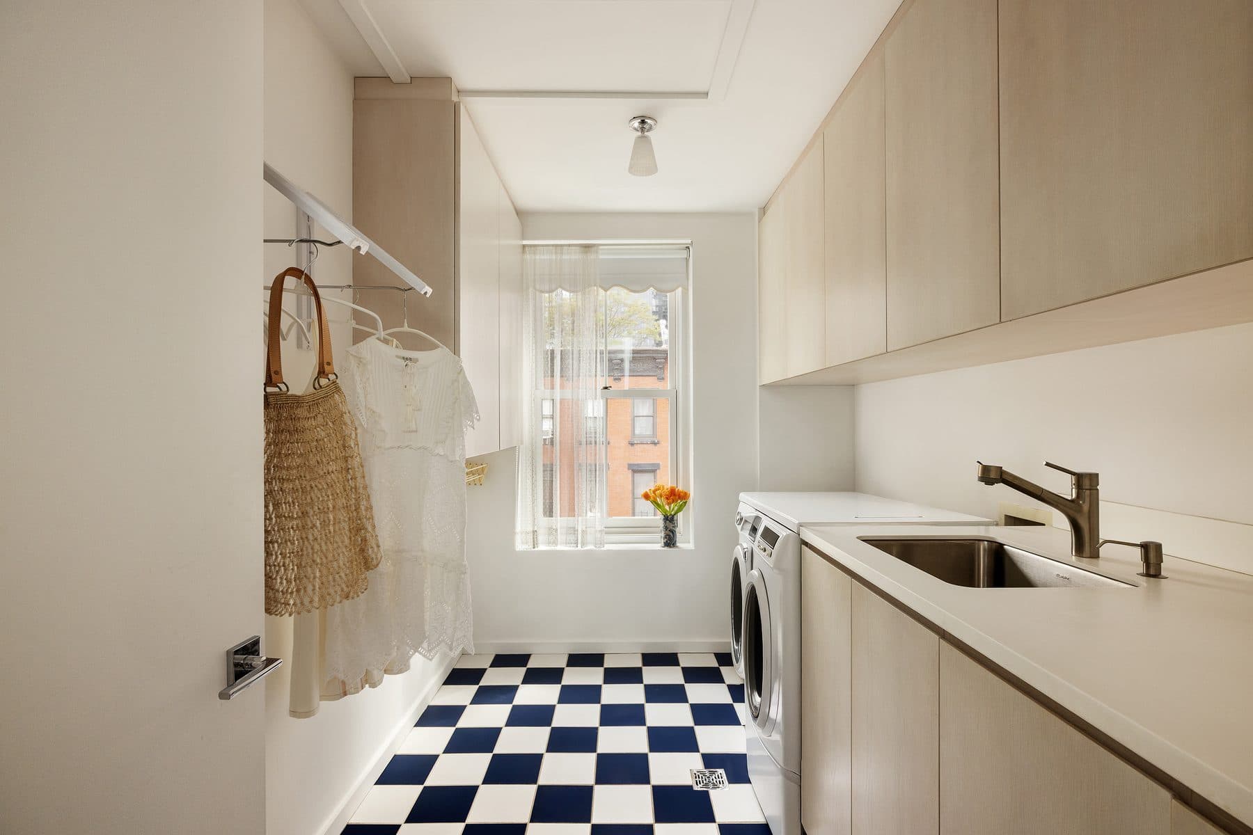 445 West 44th Street — photo 17