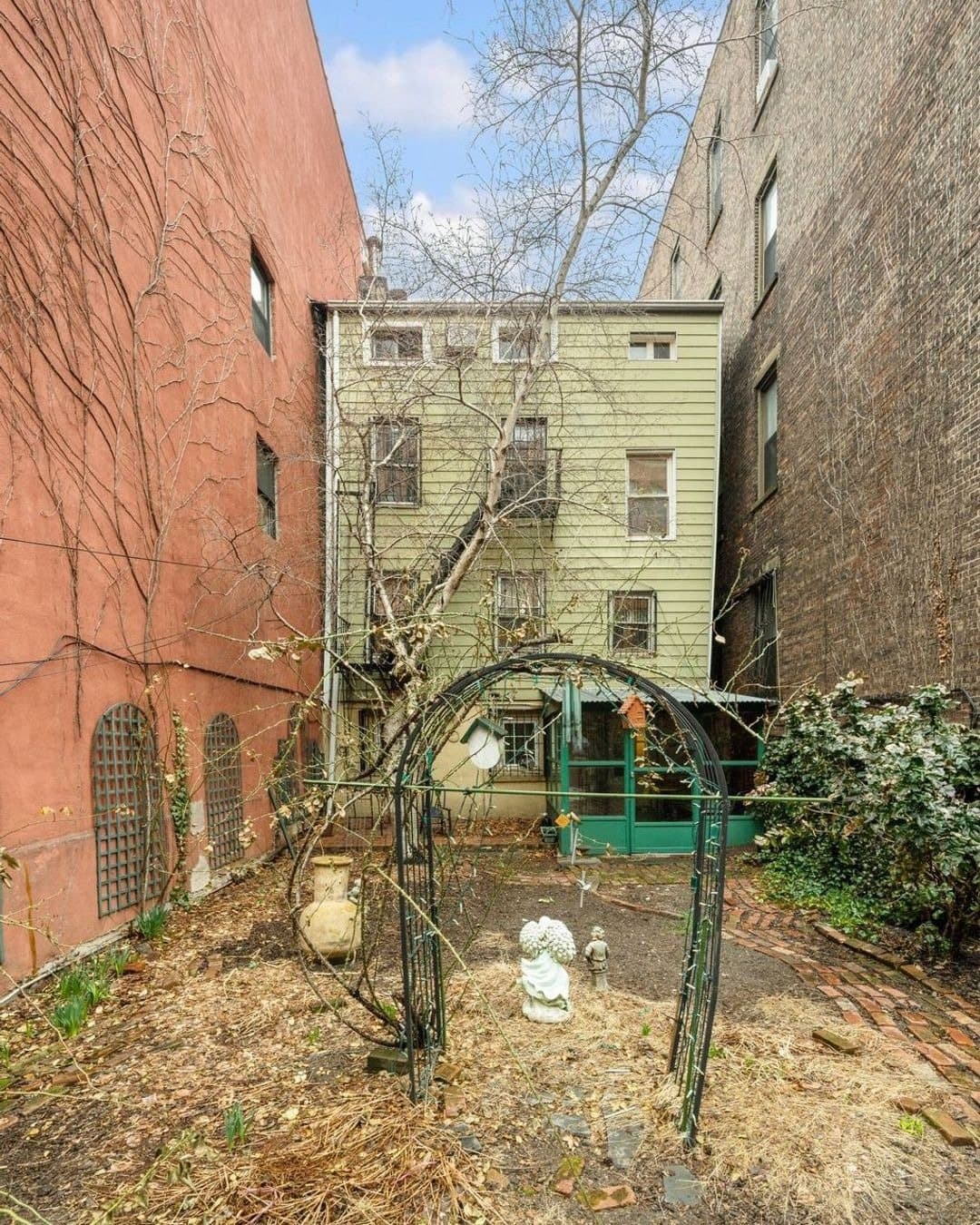 446 State Street — photo 8