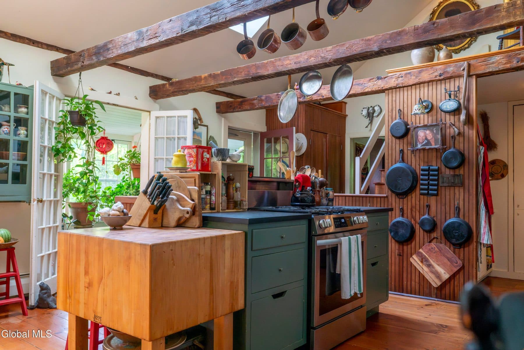 448 Chestnut Hill Rd — photo 10