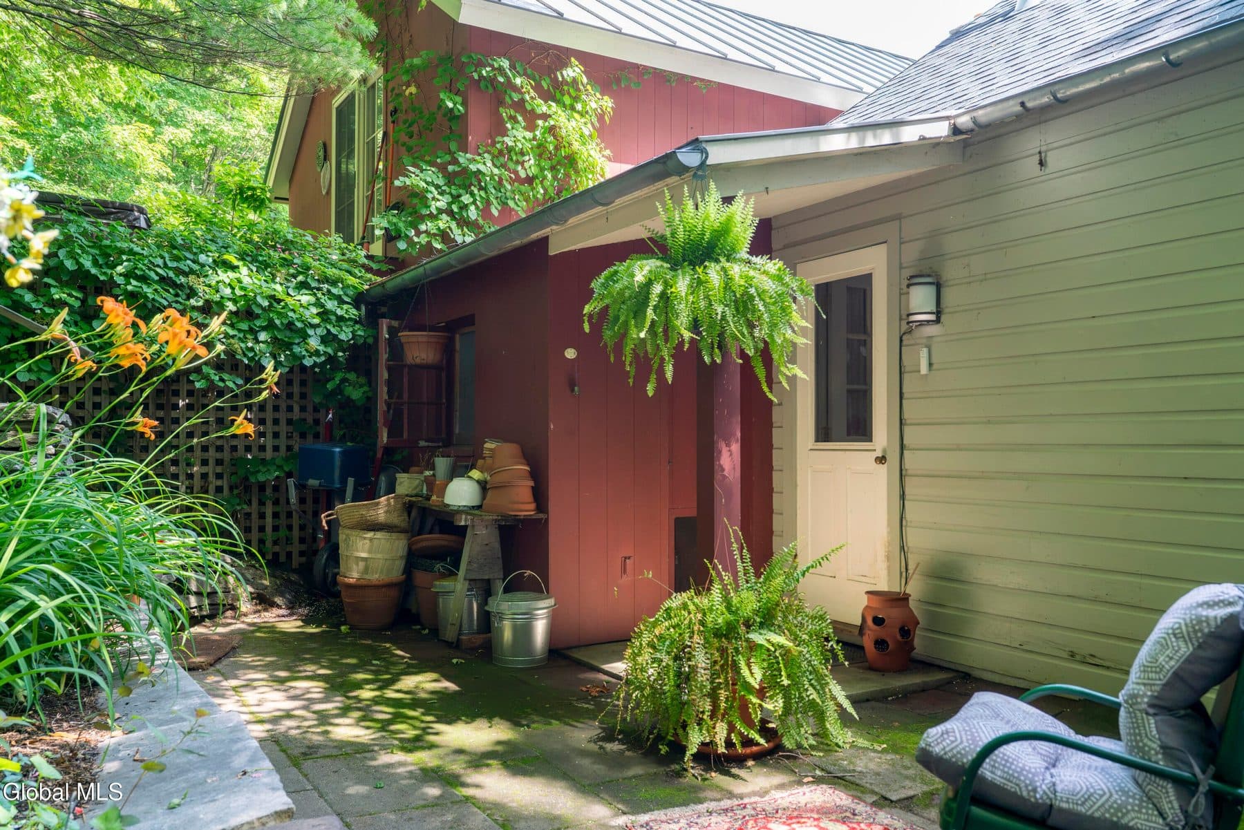 448 Chestnut Hill Rd — photo 49