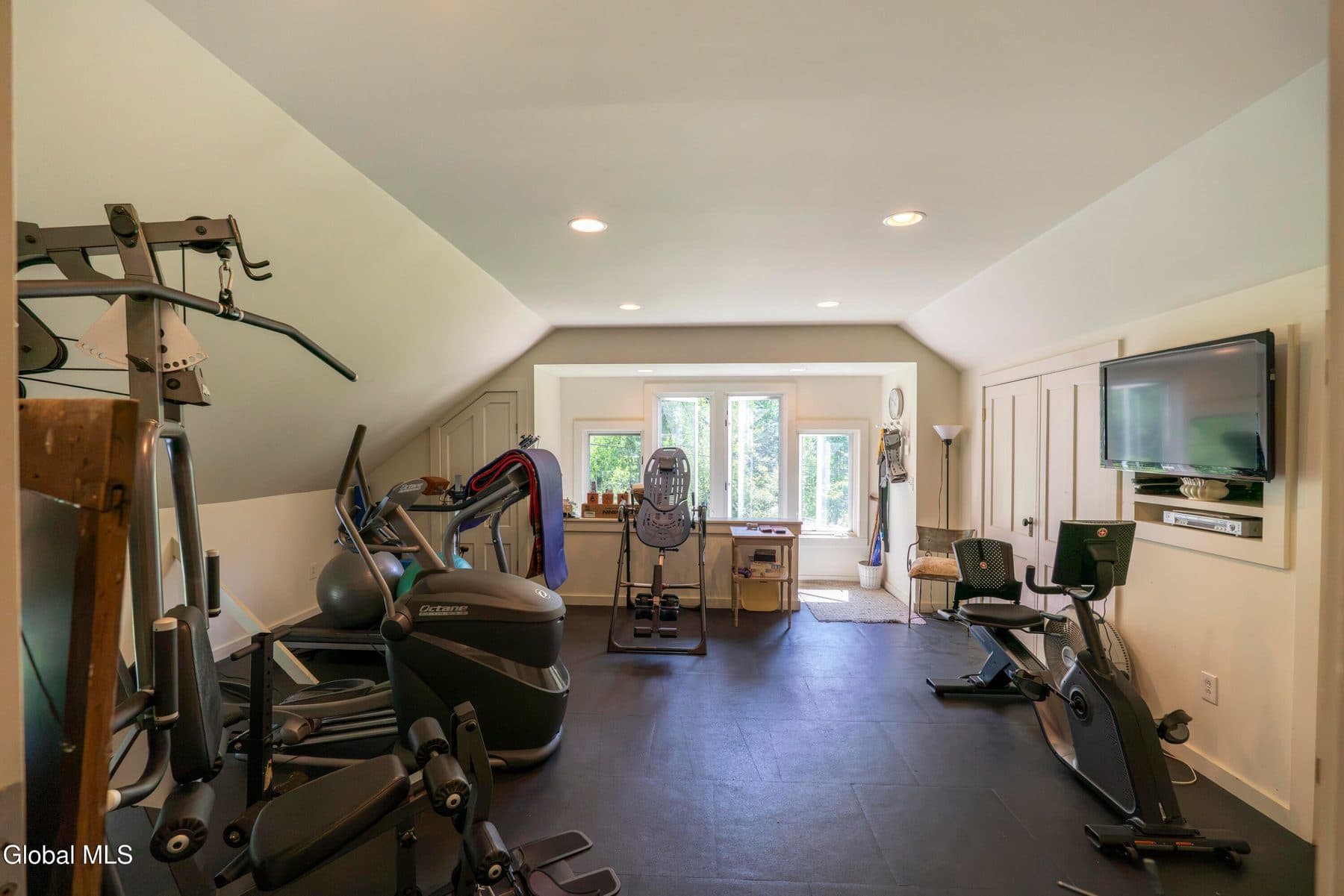 448 Chestnut Hill Rd — photo 62