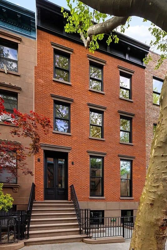 45 Douglass Street — photo 1