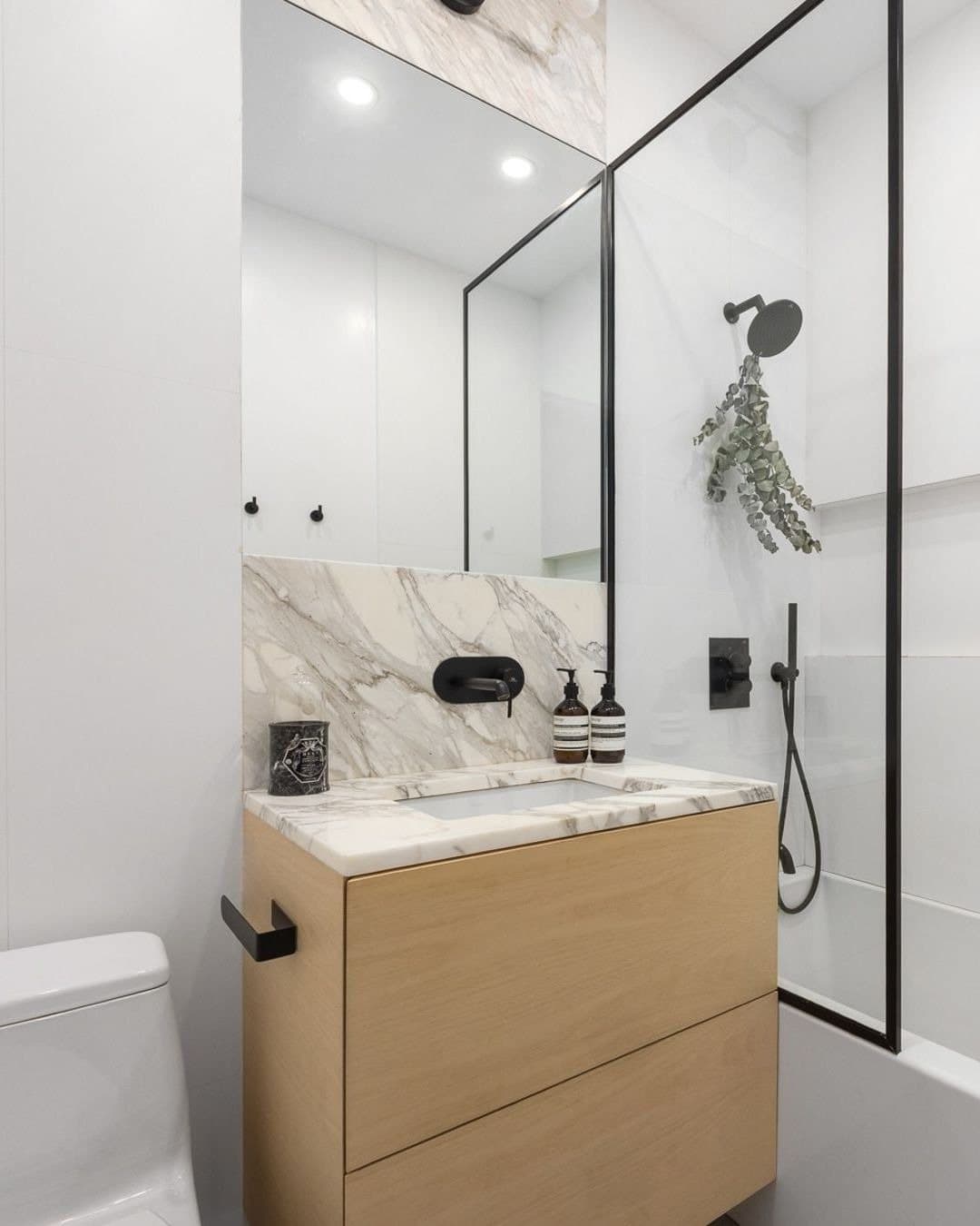 450 West 20th Street — photo 11