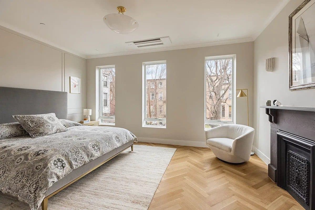 481 Madison Street — photo 12