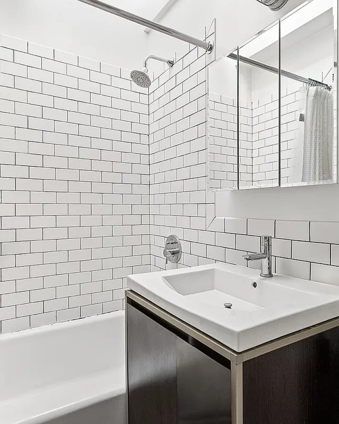 485 West 22nd Street — photo 16