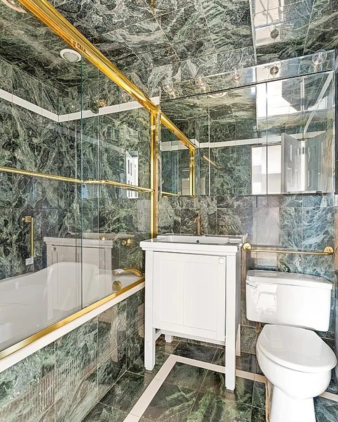 485 West 22nd Street — photo 17
