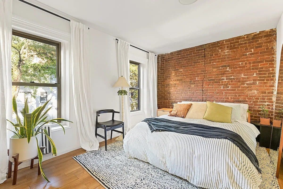 485 West 22nd Street — photo 5