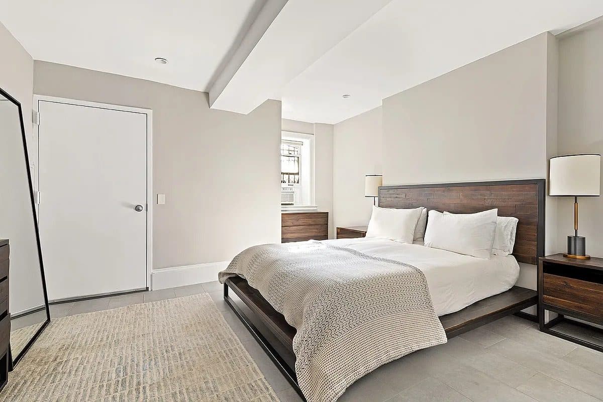 485 West 22nd Street — photo 9