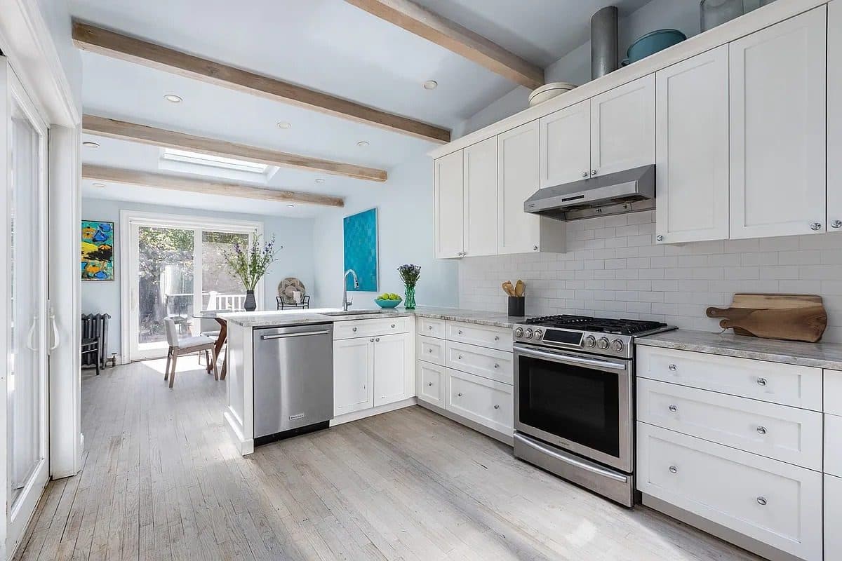 490 Classon Avenue — photo 6