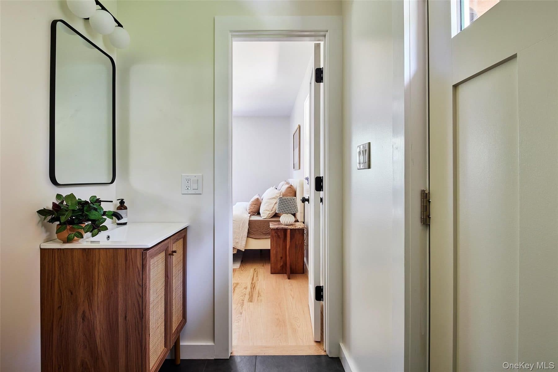 50 Hahn Road — photo 17