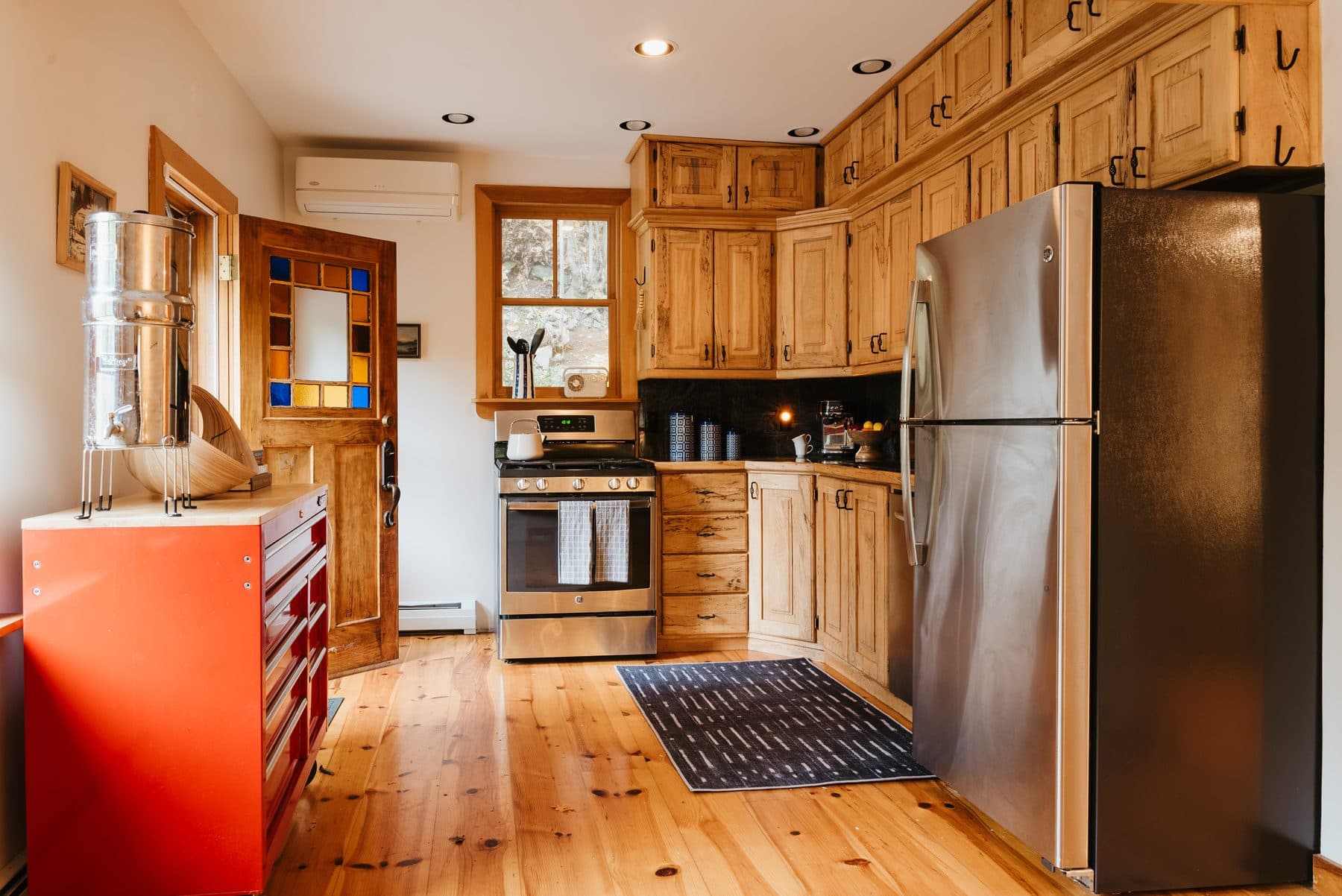 51 Hutchin Hill Road — photo 4