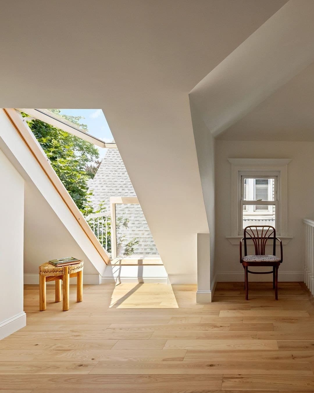 534 East 24th Street — photo 8