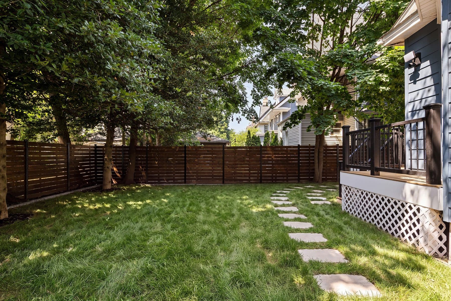 534 East 24th Street — photo 24
