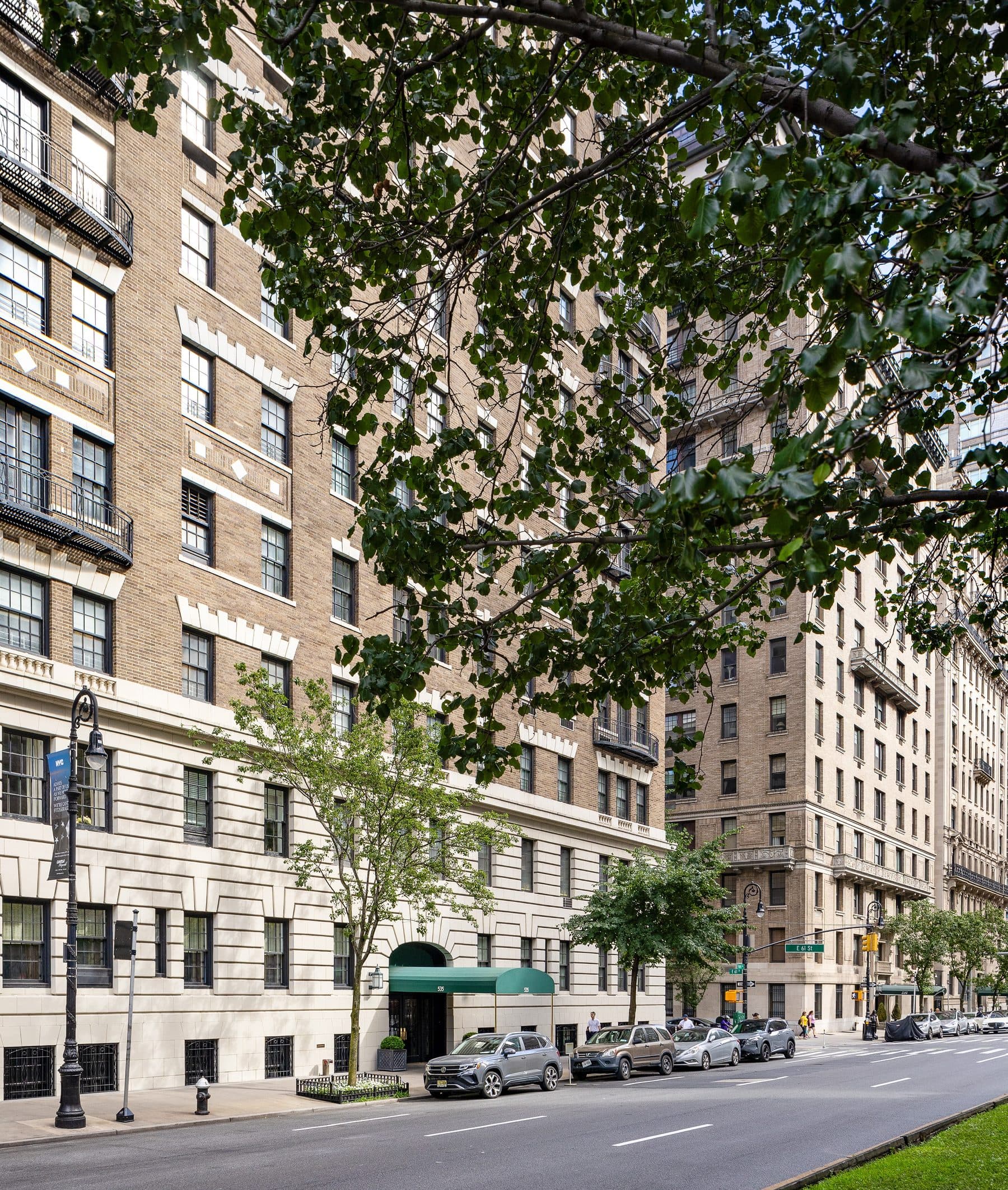 535 Park Avenue — photo 21
