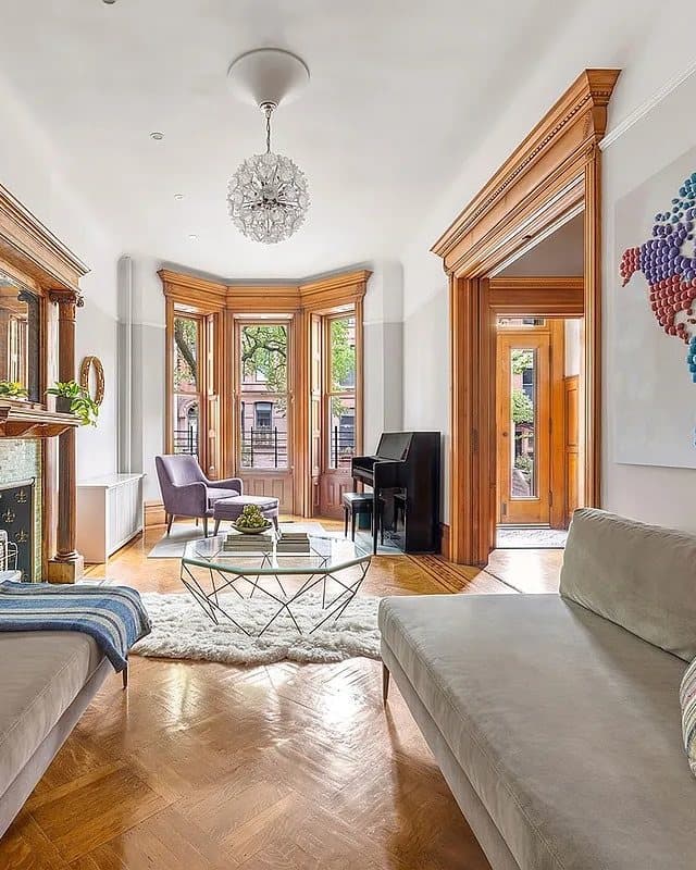 537 Second Street