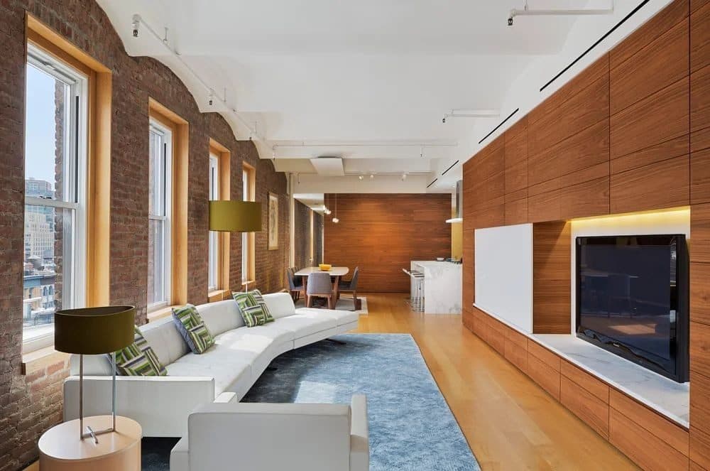 543 Broadway #9 — photo 1