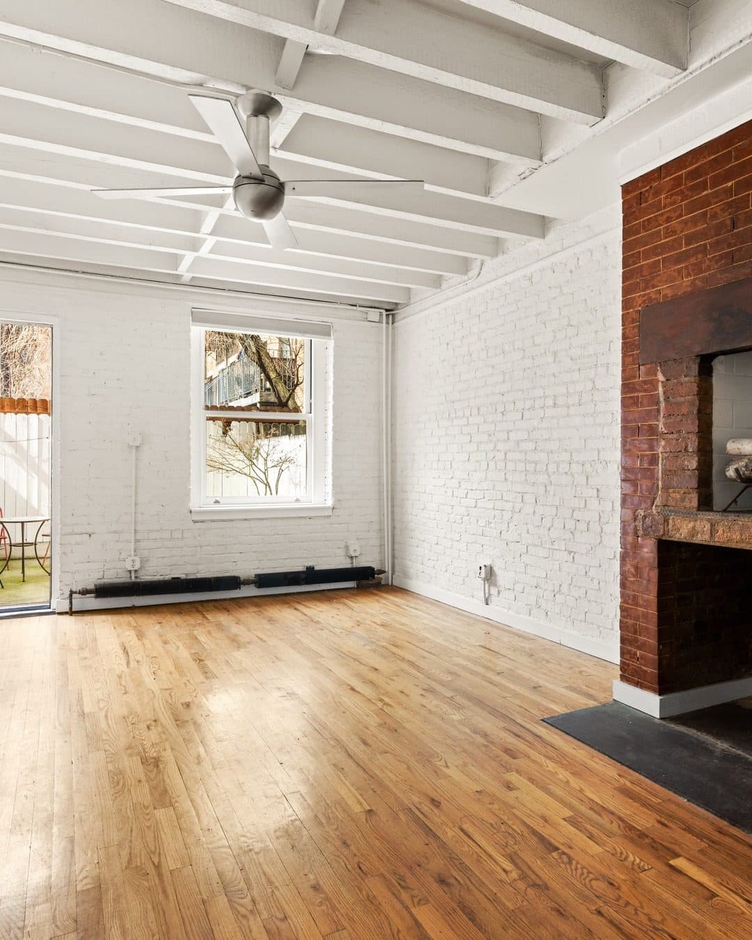 543 Manhattan Avenue — photo 5