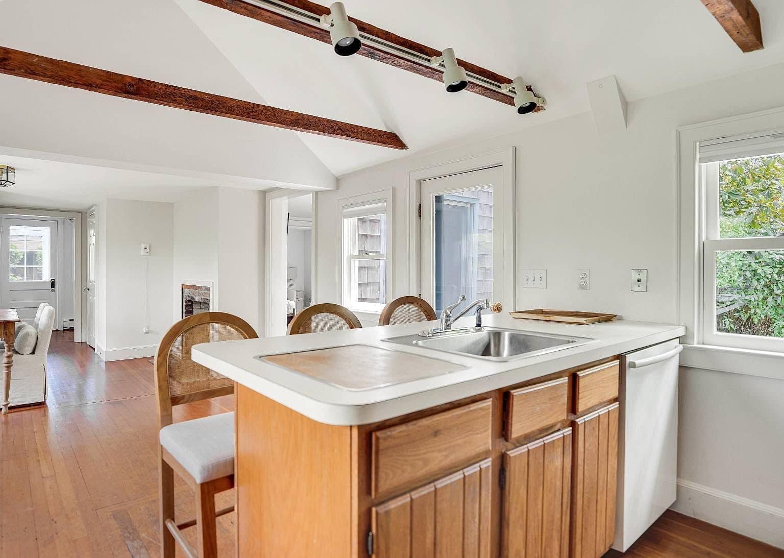 55 Garden Street — photo 10