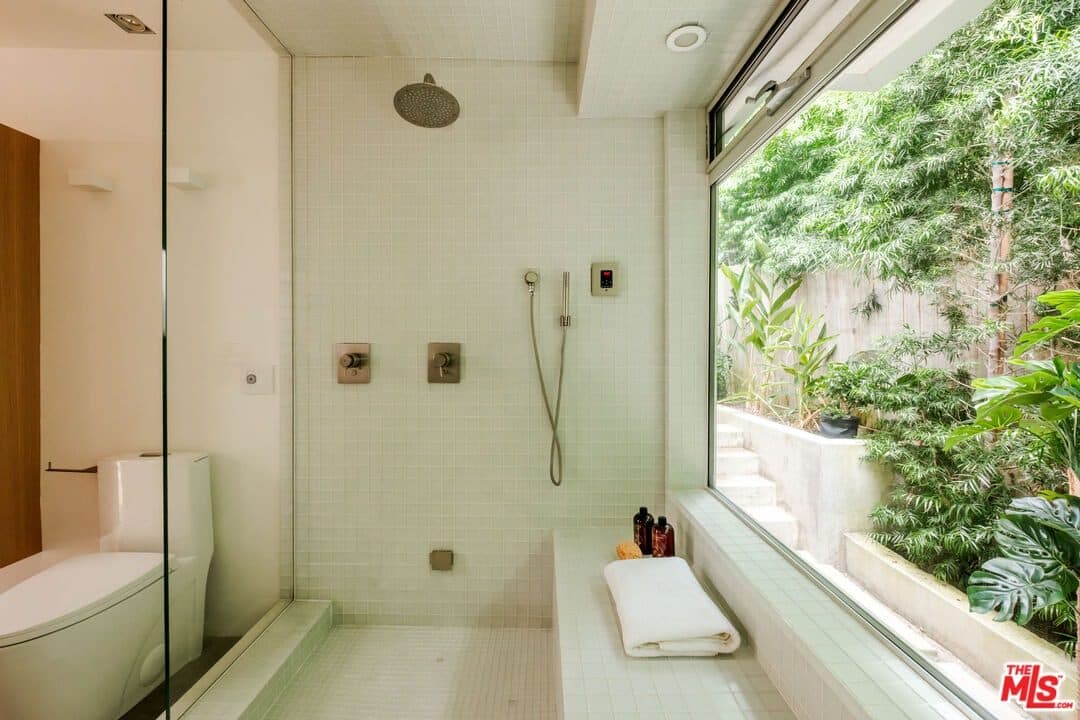 558 Stassi Lane — photo 35