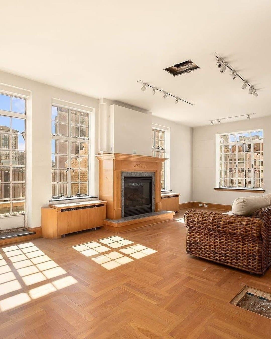 60 Gramercy Park North #PHA — photo 5