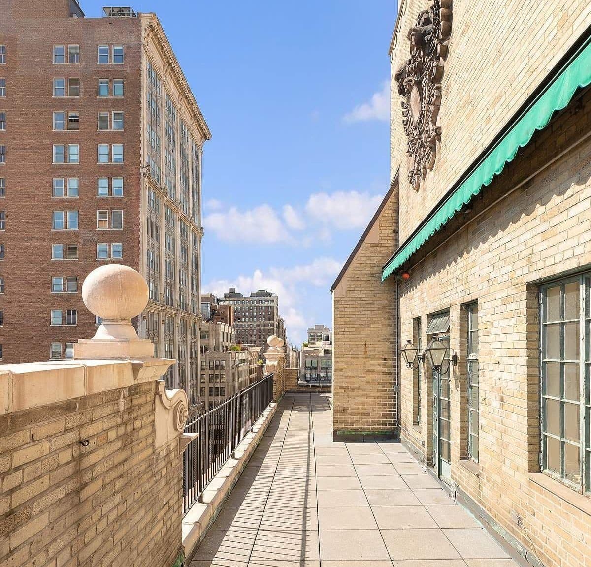 60 Gramercy Park North #PHA — photo 7