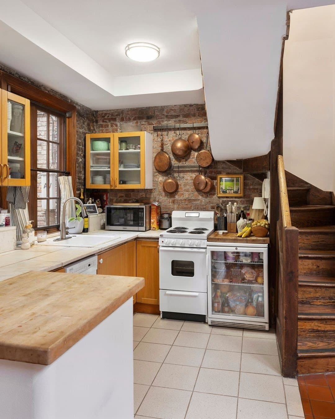 61 Perry Street — photo 8