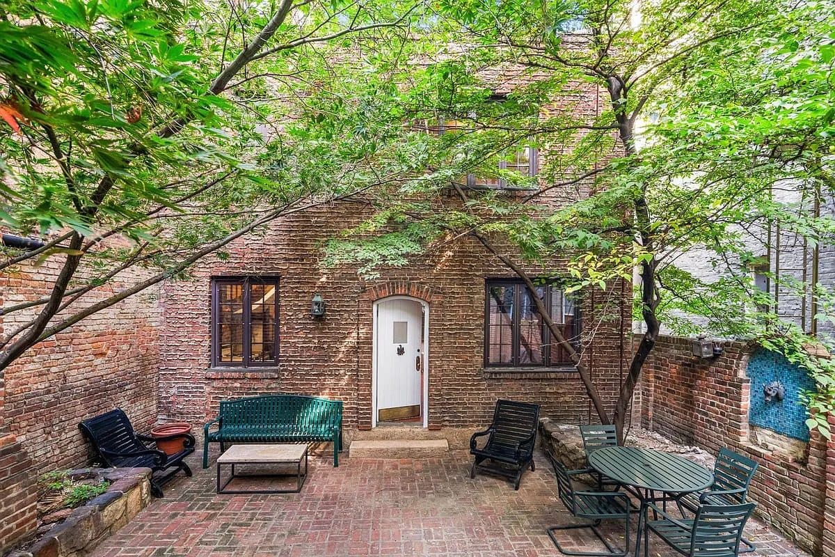 61 Perry Street — photo 14