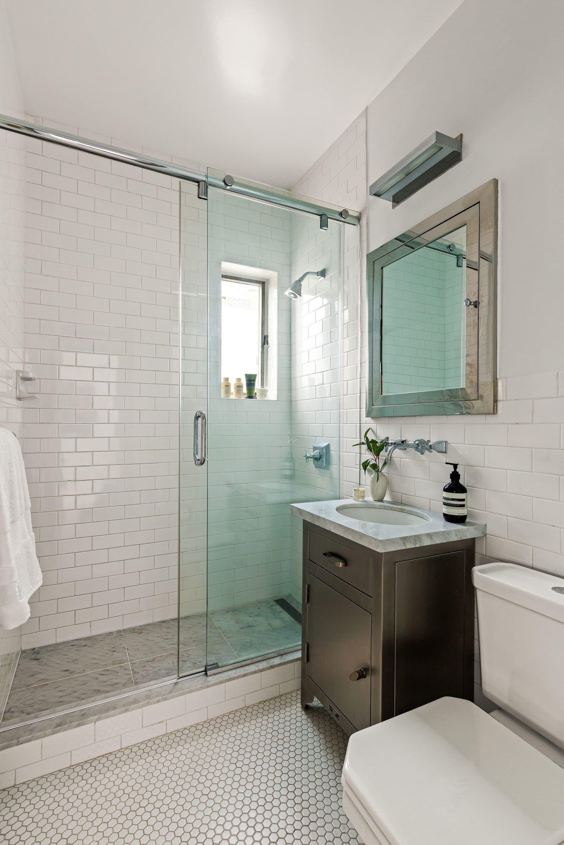 61 West 9th Street — photo 11
