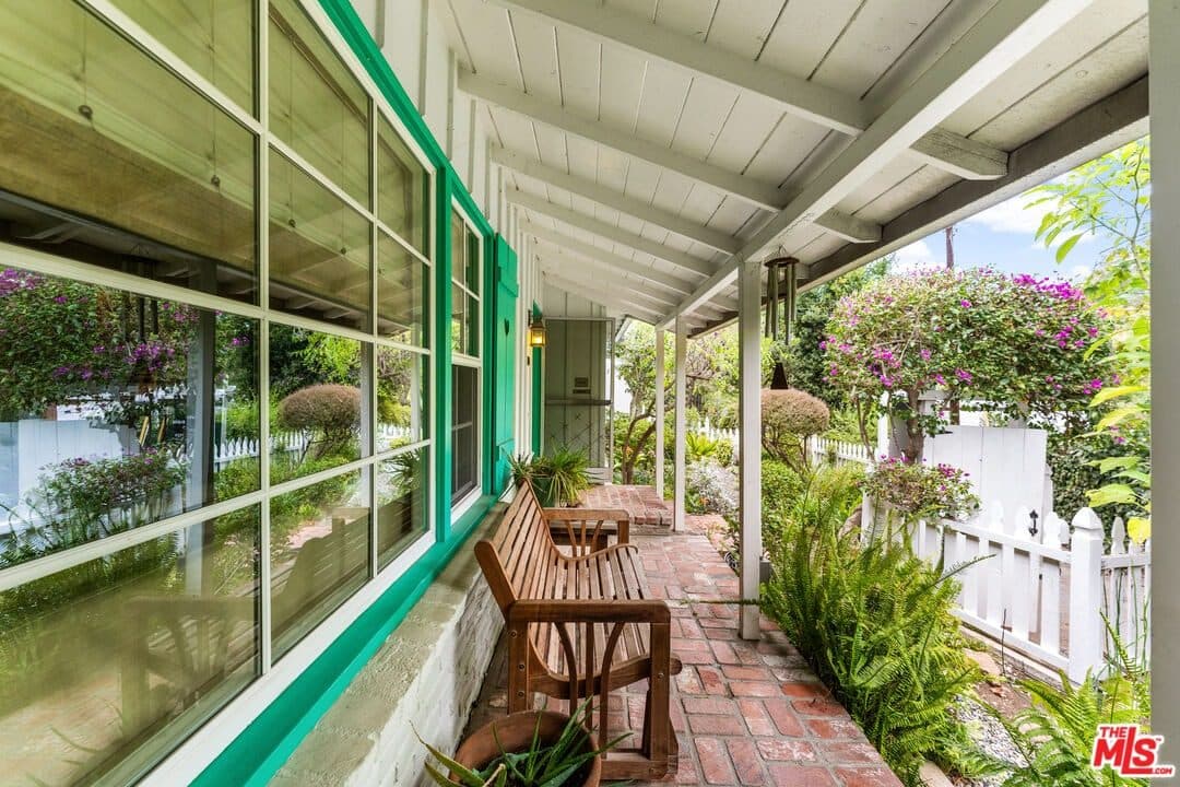 6300 Grape Place — photo 3