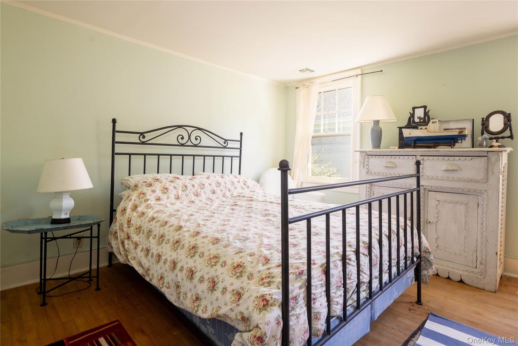 64 South Jamesport Avenue — photo 15
